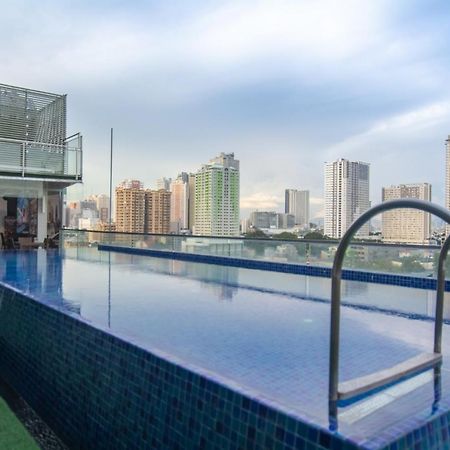 Ark Hostel City Center Manila Pasay Eksteriør billede