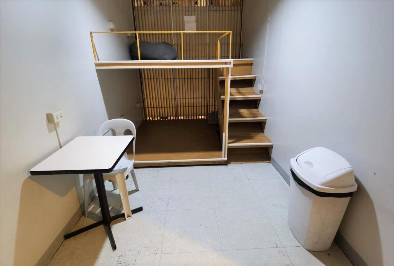 Ark Hostel City Center Manila Pasay Eksteriør billede