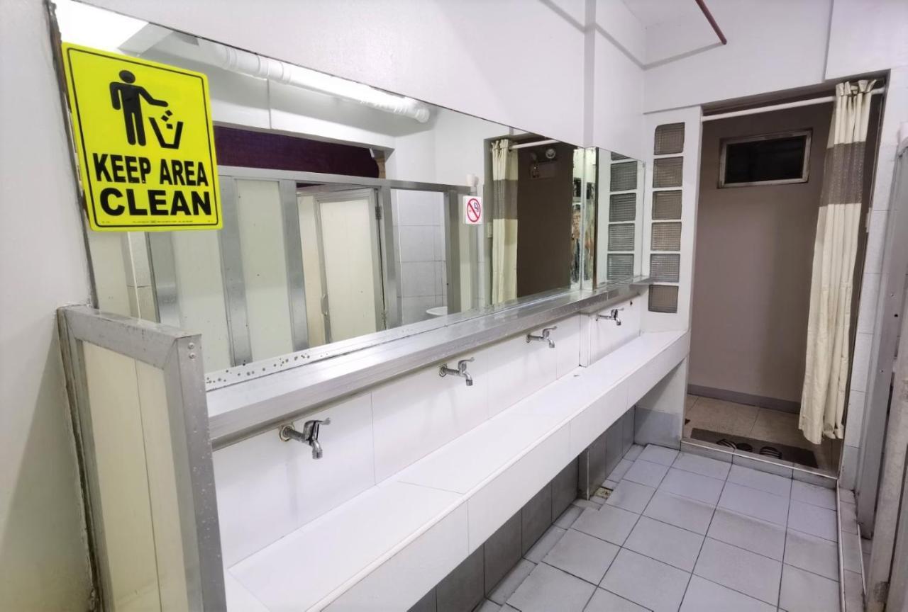 Ark Hostel City Center Manila Pasay Eksteriør billede