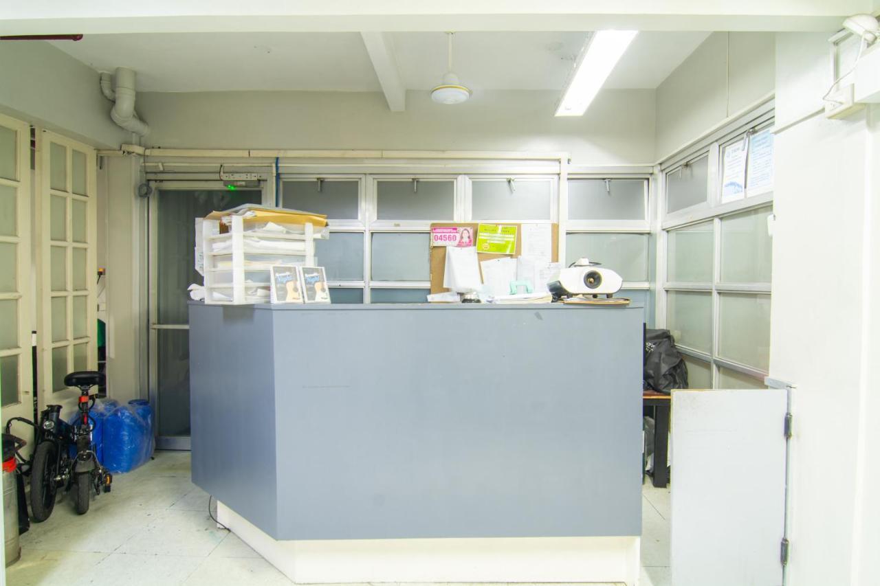Ark Hostel City Center Manila Pasay Eksteriør billede